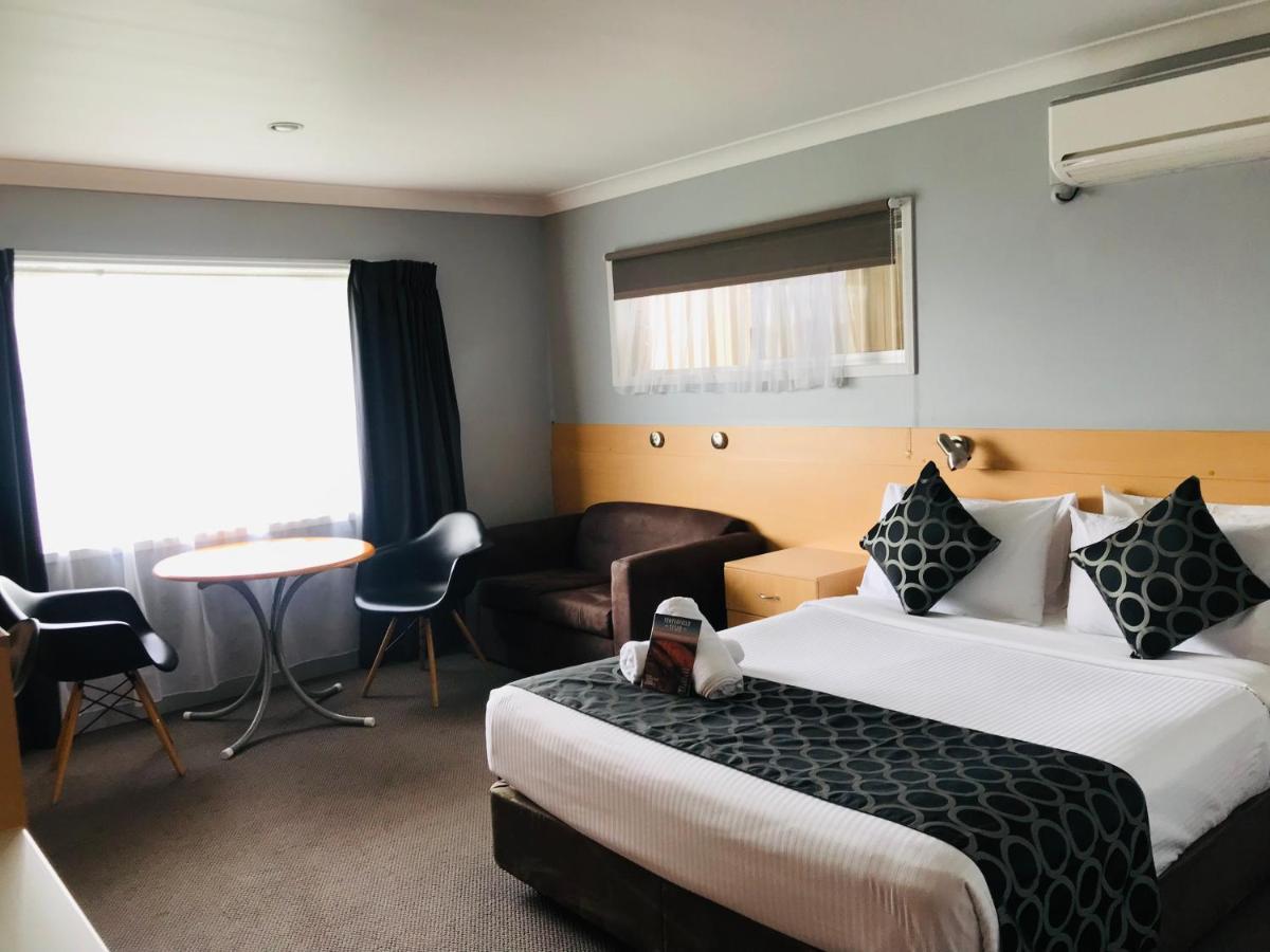 Jumbuck Motor Inn Tenterfield Bagian luar foto