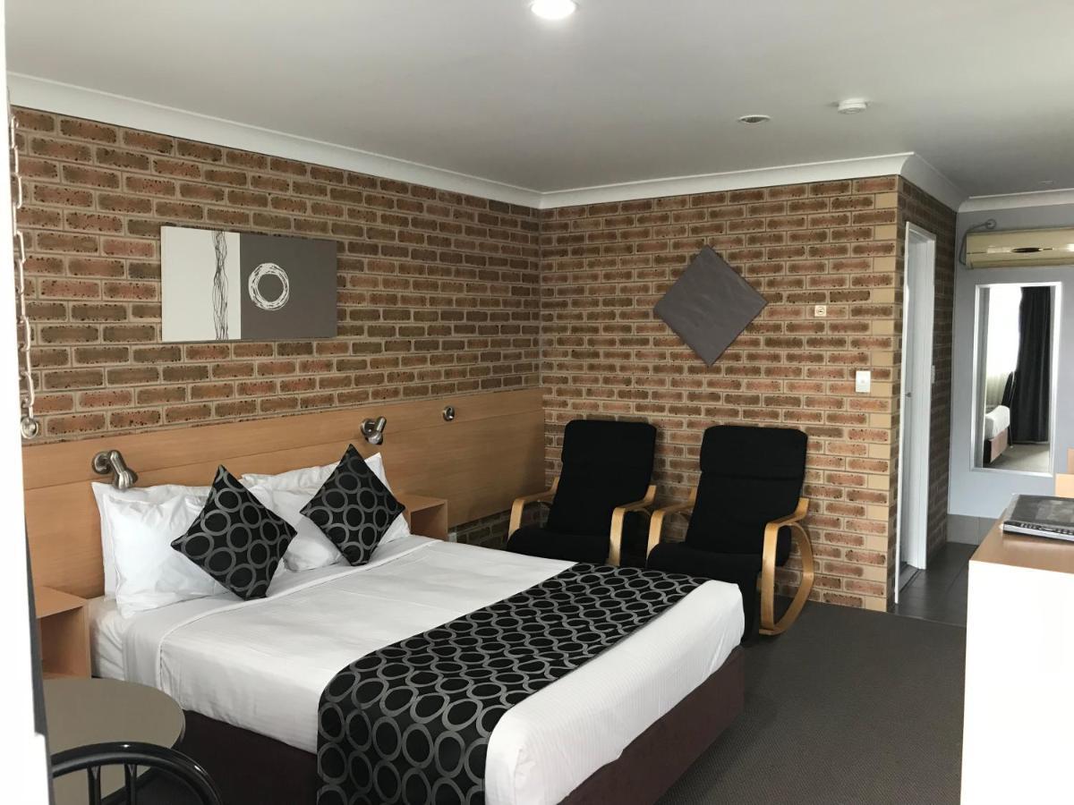 Jumbuck Motor Inn Tenterfield Bagian luar foto