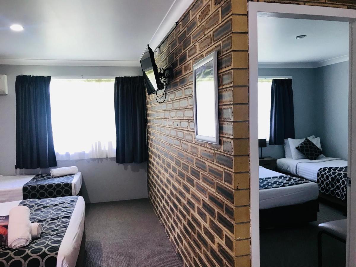 Jumbuck Motor Inn Tenterfield Bagian luar foto