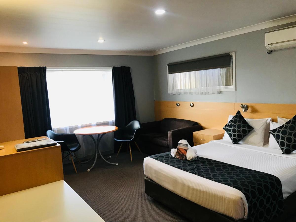 Jumbuck Motor Inn Tenterfield Bagian luar foto