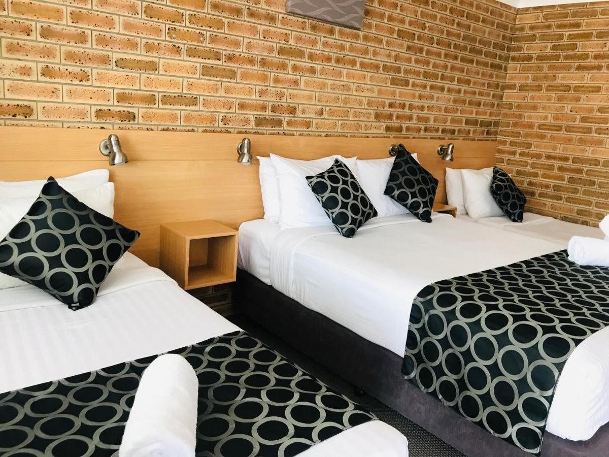 Jumbuck Motor Inn Tenterfield Bagian luar foto