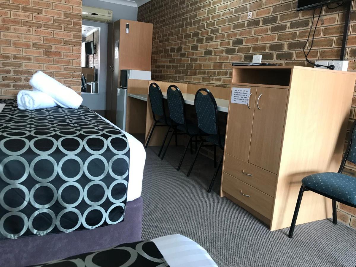 Jumbuck Motor Inn Tenterfield Bagian luar foto
