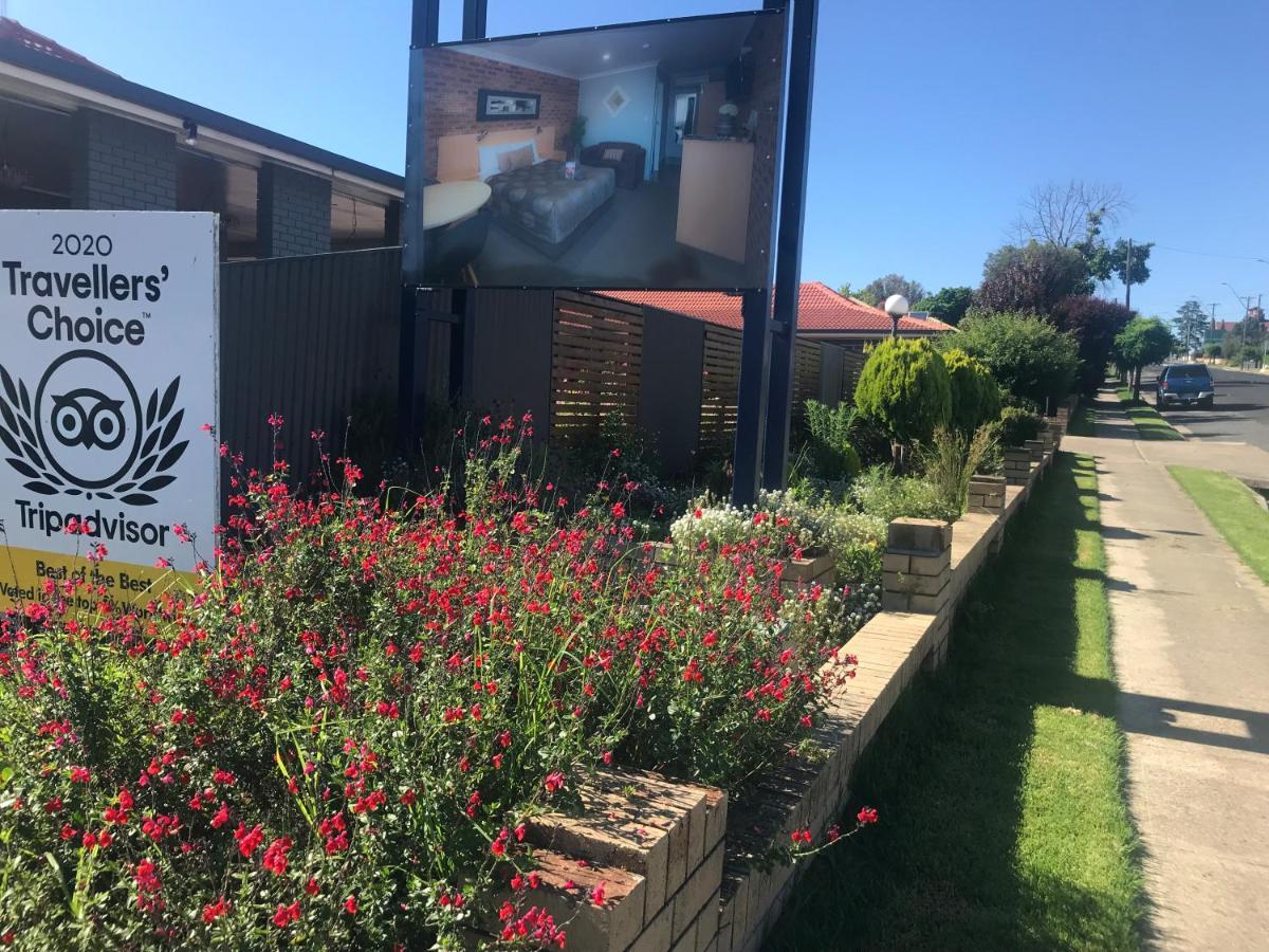 Jumbuck Motor Inn Tenterfield Bagian luar foto